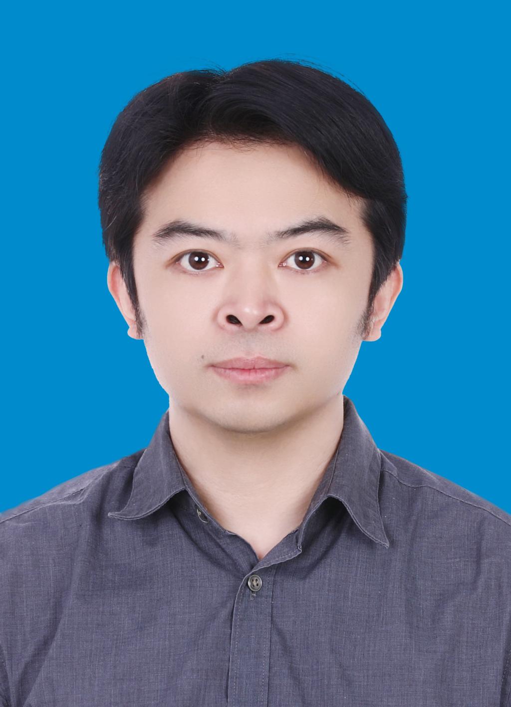 电话：82339802