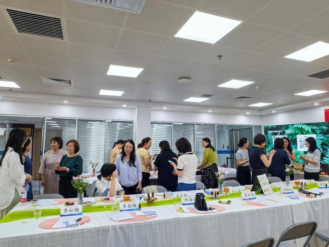 汇聚两单位多学科女性专家开展跨界交流